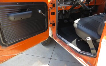 Ford-F250-4x4-regular-cab-1969-Other-Black-10