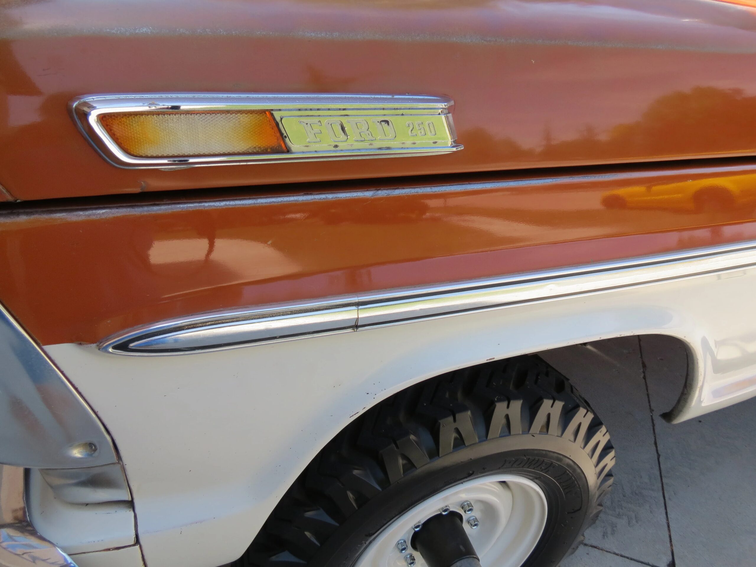 Ford-F250-4x4-regular-cab-1969-Other-Black-12