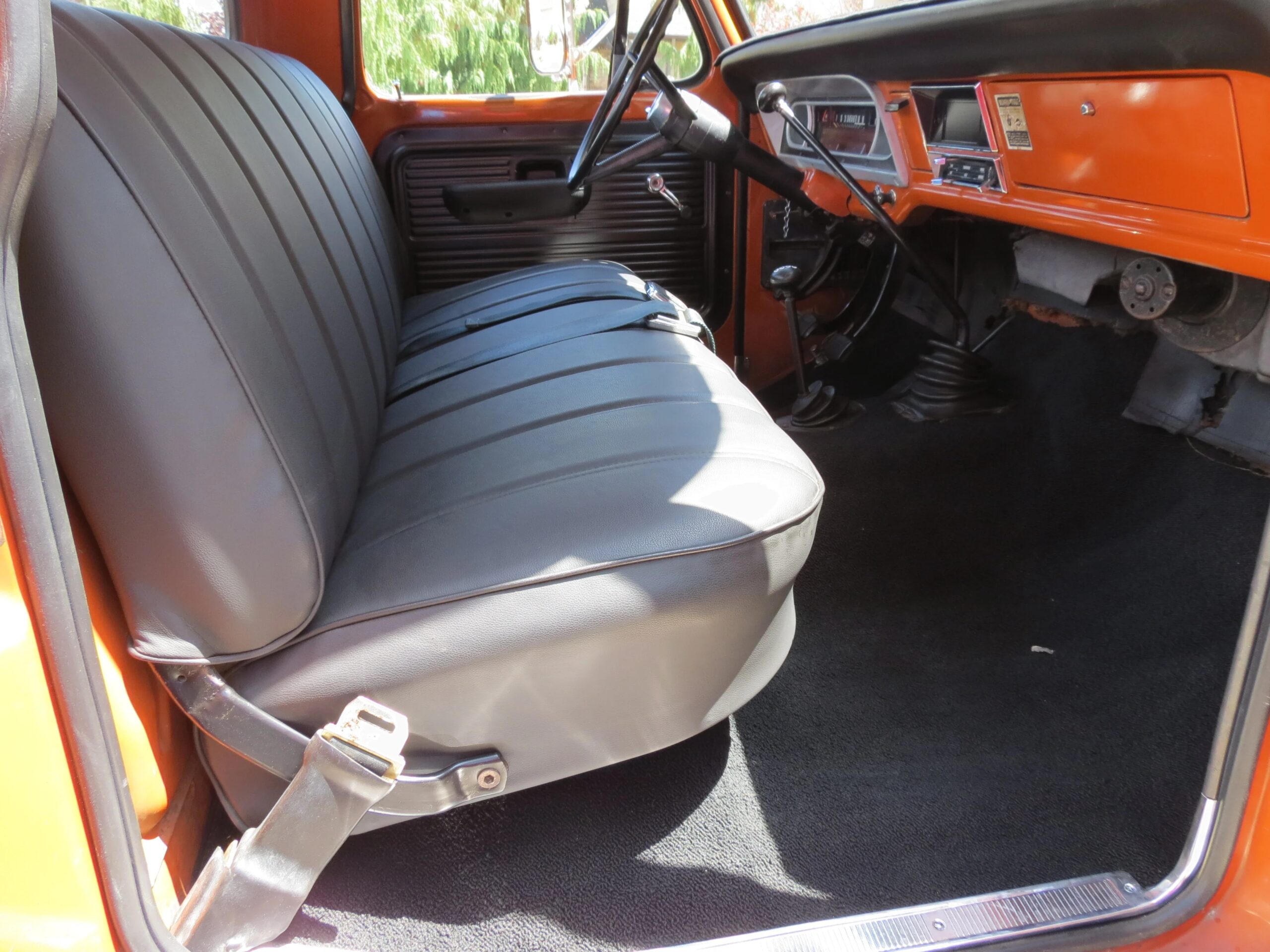 Ford-F250-4x4-regular-cab-1969-Other-Black-25