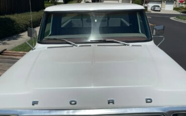 Ford-F250-4x4-regular-cab-1978-White-Red-4