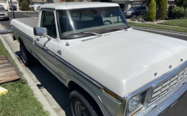 Ford-F250-4x4-regular-cab-1978-White-Red-5