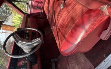 Ford-F250-4x4-regular-cab-1984-Gray-Burgundy-3