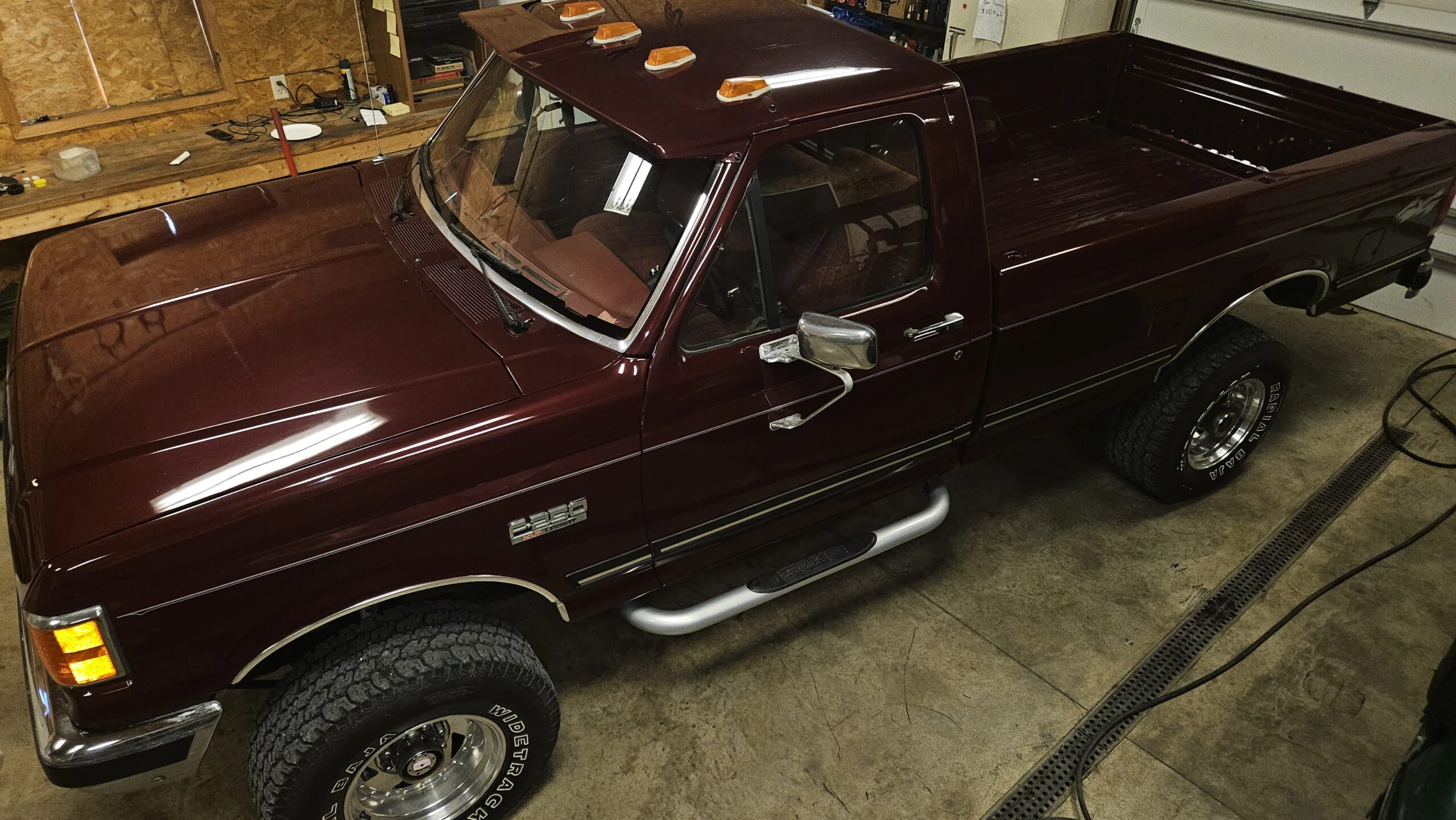 Ford-F250-4x4-regular-cab-1989-Burgundy-Burgundy-10