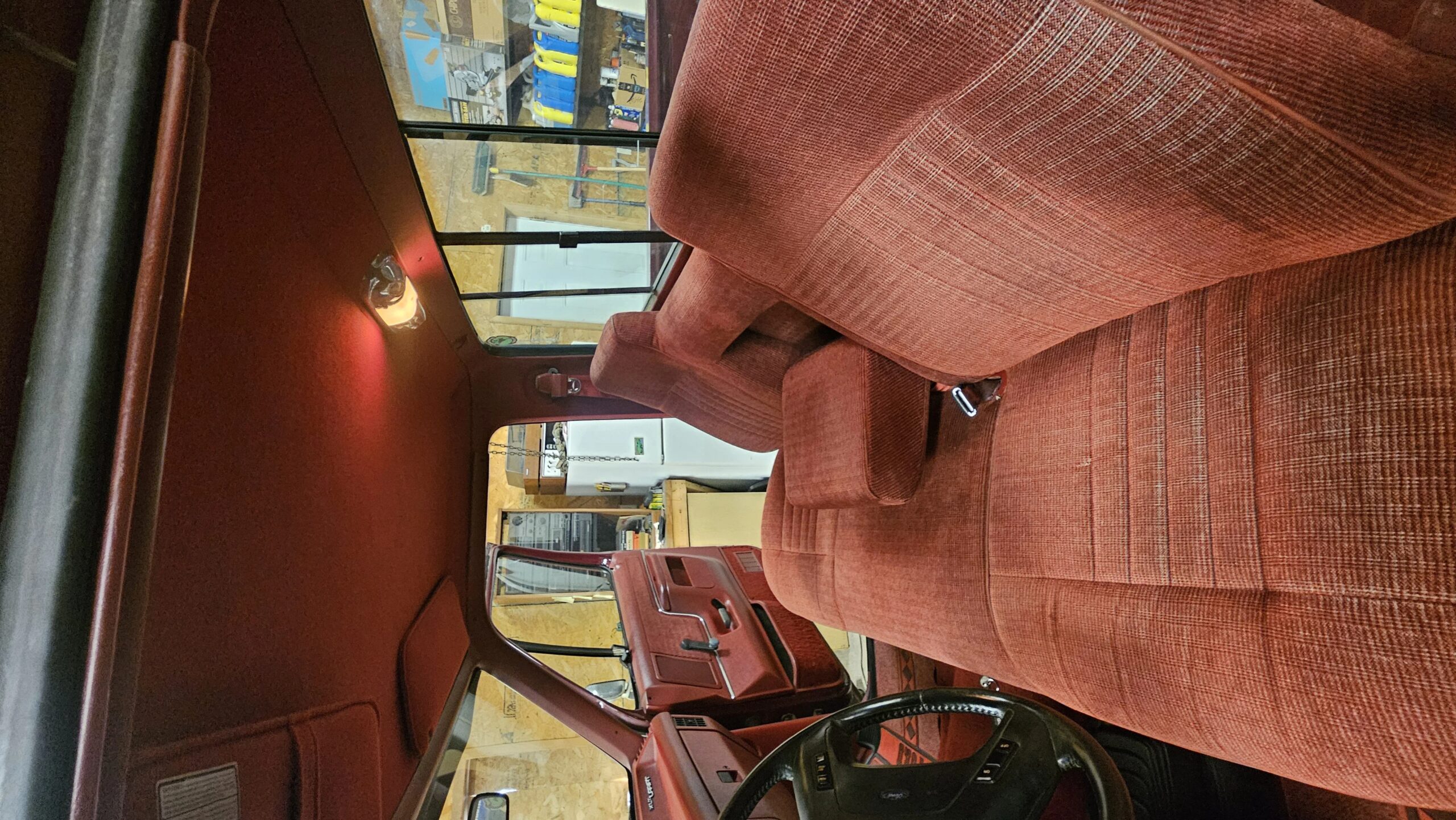 Ford-F250-4x4-regular-cab-1989-Burgundy-Burgundy-16