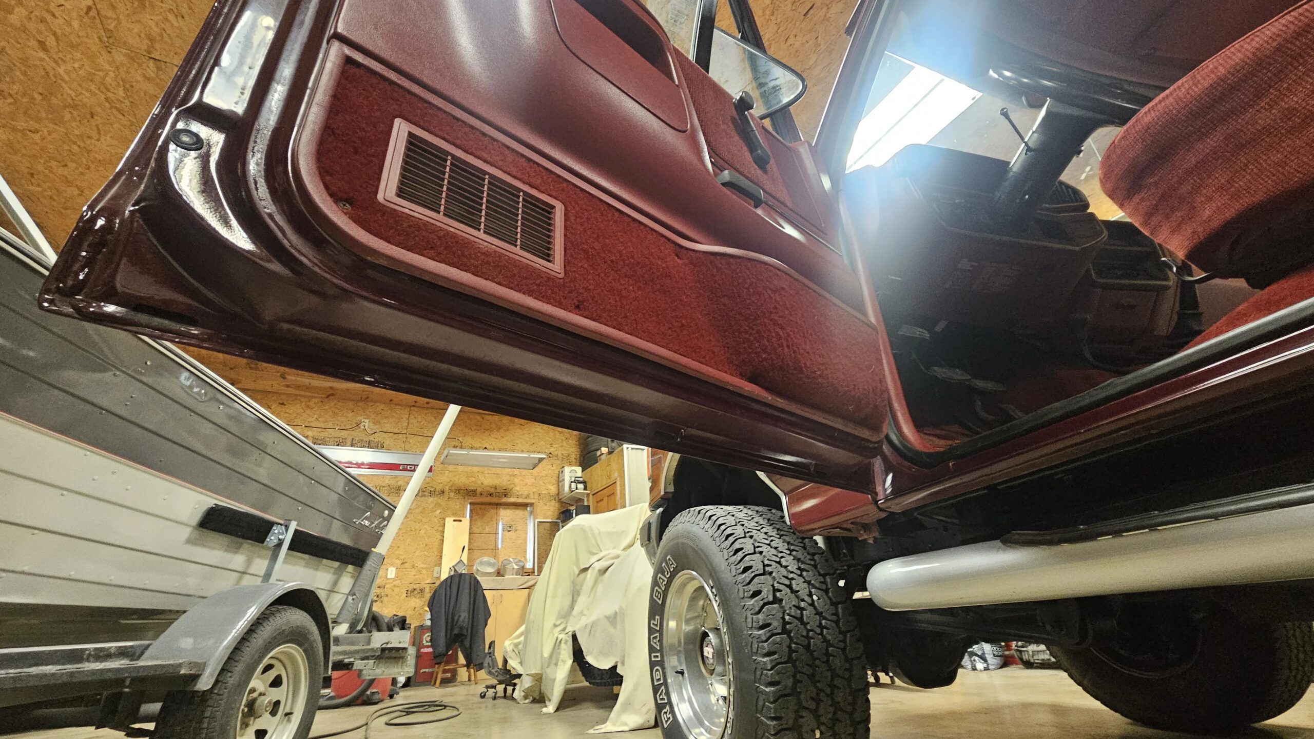 Ford-F250-4x4-regular-cab-1989-Burgundy-Burgundy-19