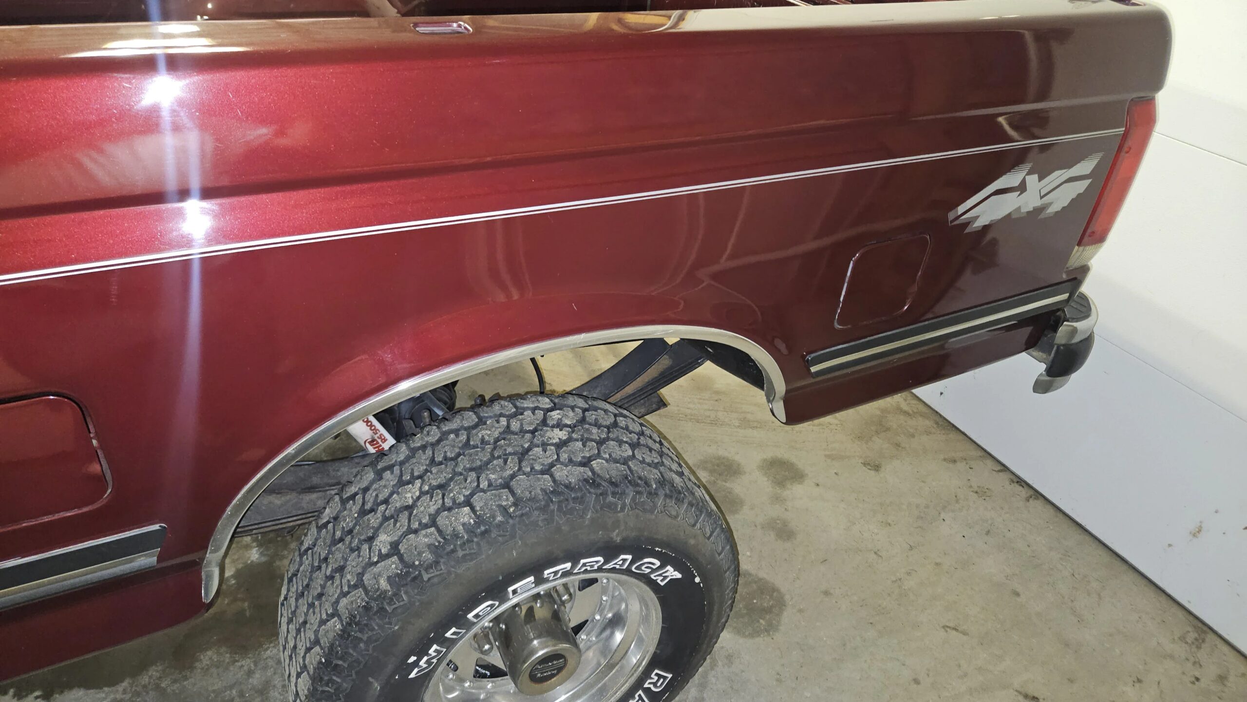 Ford-F250-4x4-regular-cab-1989-Burgundy-Burgundy-28