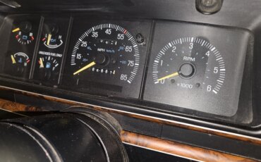 Ford-F250-4x4-regular-cab-1989-Burgundy-Burgundy-29