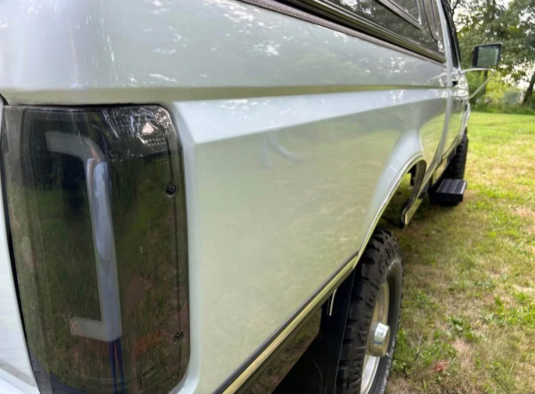Ford-F250-4x4-regular-cab-1994-Off-White-Gray-4