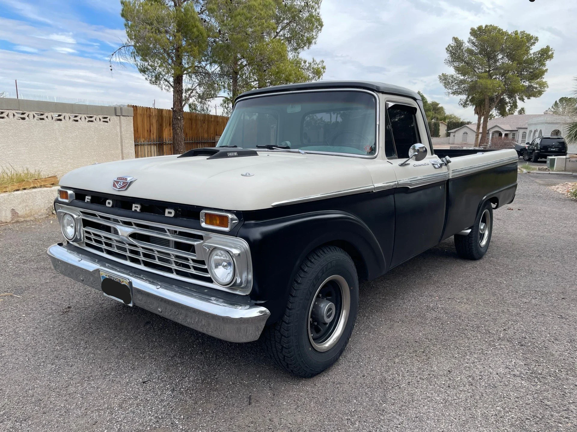 Ford-F250-camper-special-1965-Black-Black-5