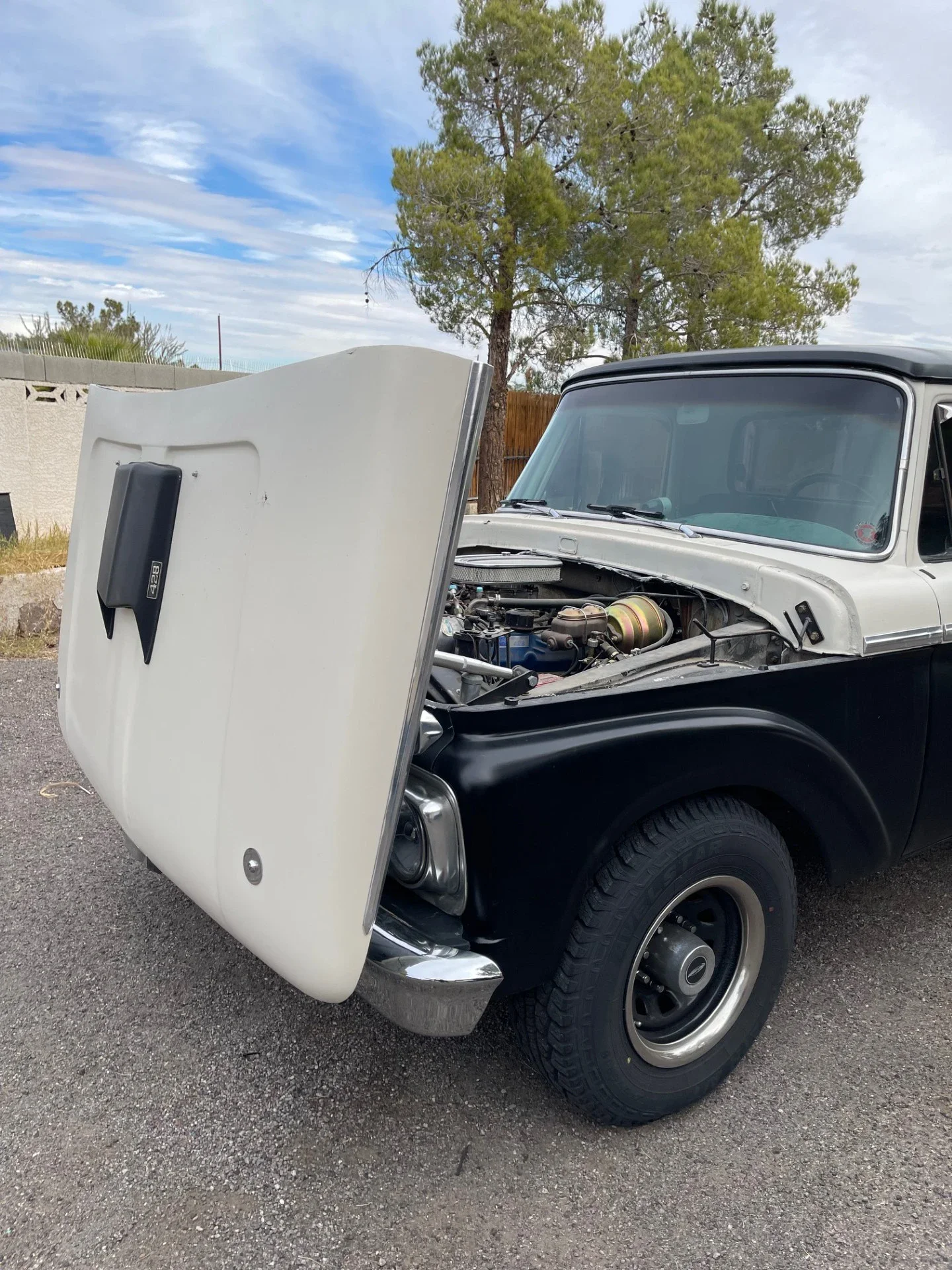 Ford-F250-camper-special-1965-Black-Black-8