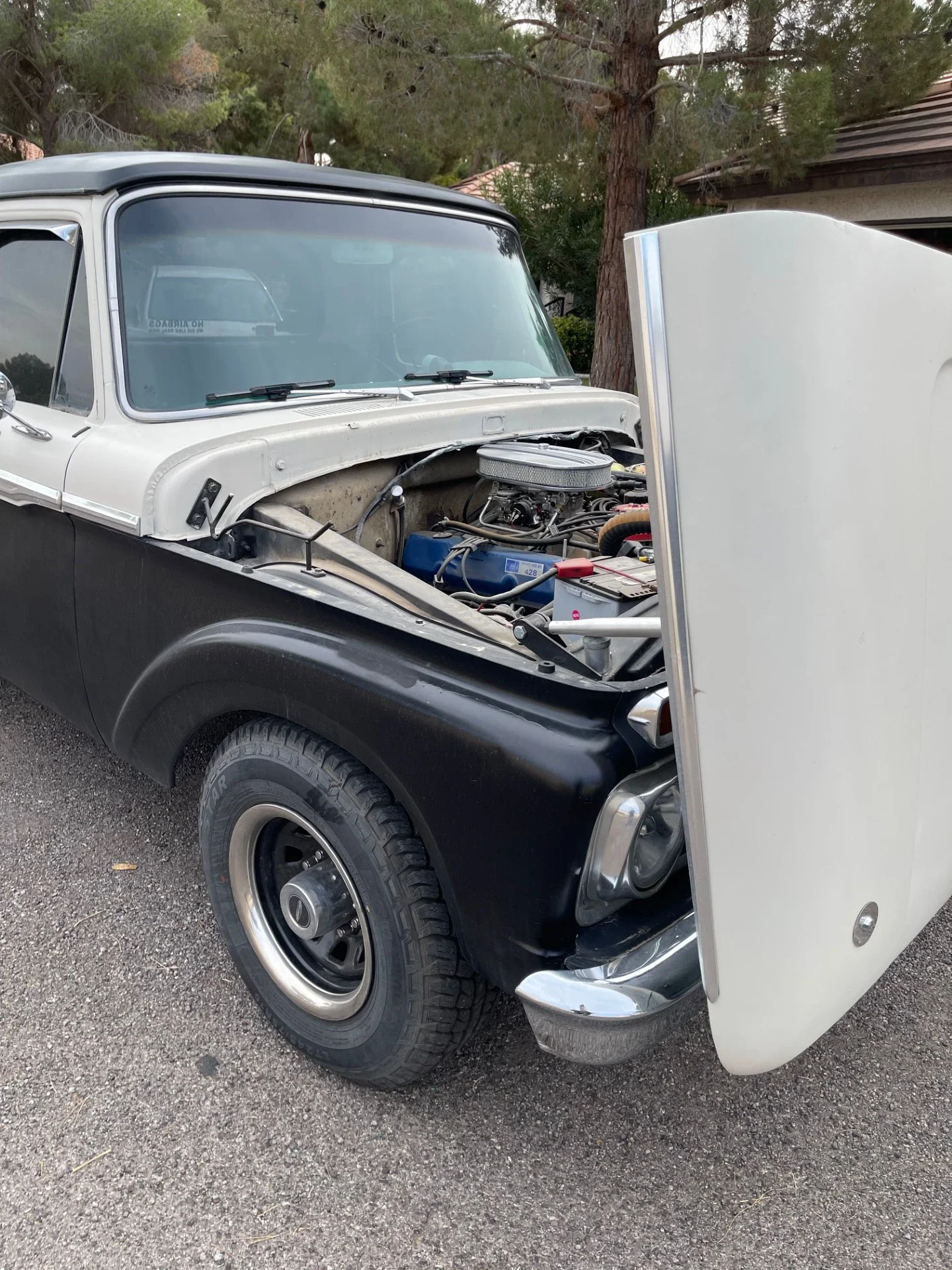 Ford-F250-camper-special-1965-Black-Black-9