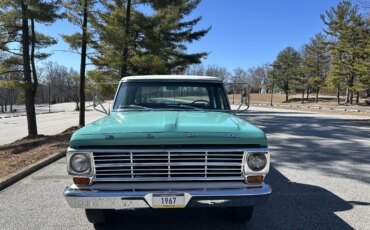 Ford-F250-camper-special-1967-Aqua