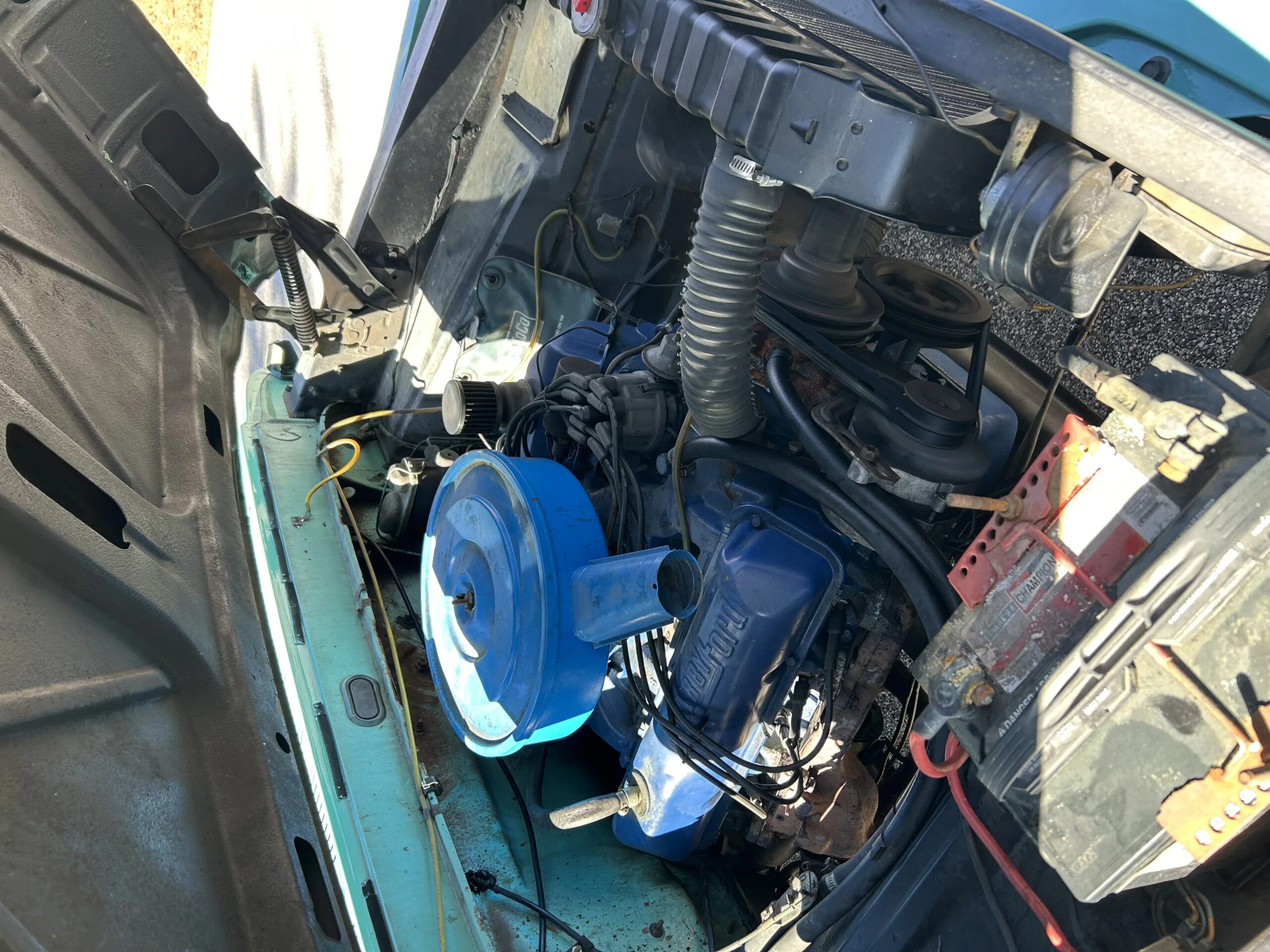 Ford-F250-camper-special-1967-Aqua-4