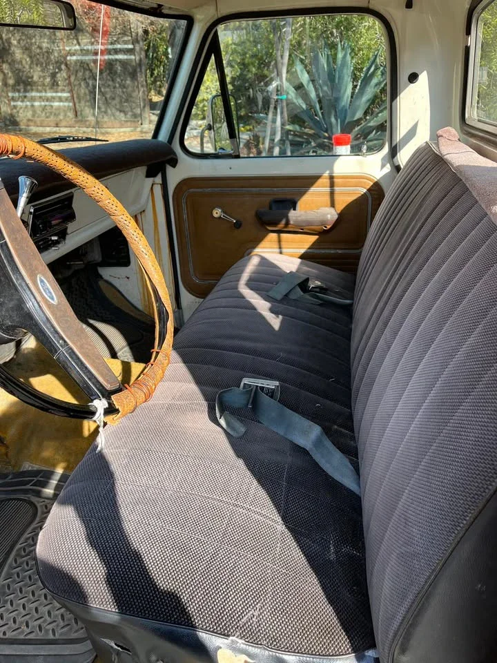 Ford-F250-camper-special-1972-Tan-Brown-7