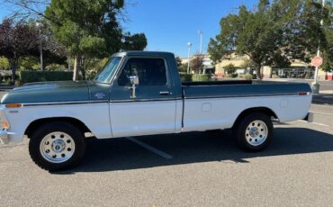 Ford-F250-camper-special-1979-Green-Black