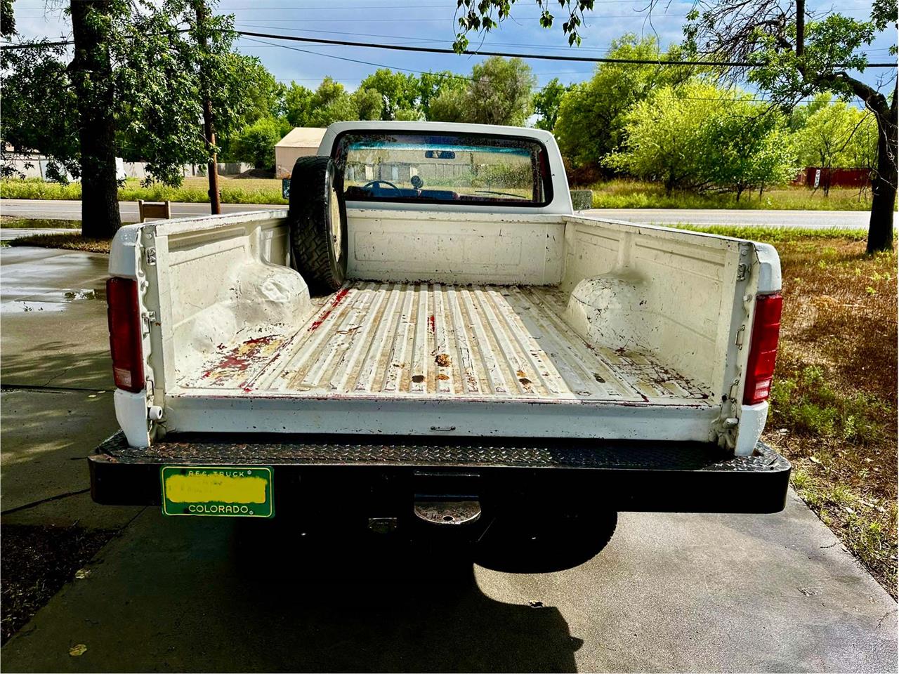 Ford-F350-1981-White-Red-12