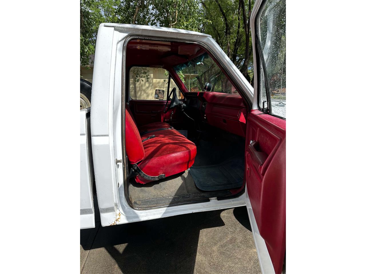 Ford-F350-1981-White-Red-5