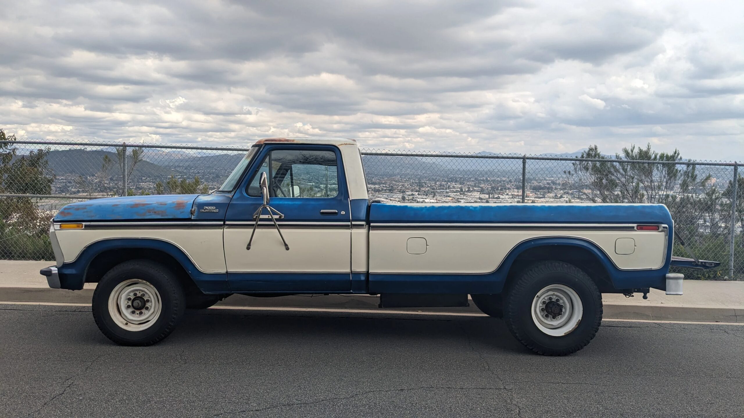 Ford-F350-2wd-regular-cab-1977-Blue
