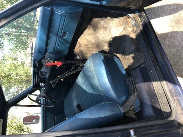 Ford-F350-2wd-regular-cab-1984-Blue-Blue-15