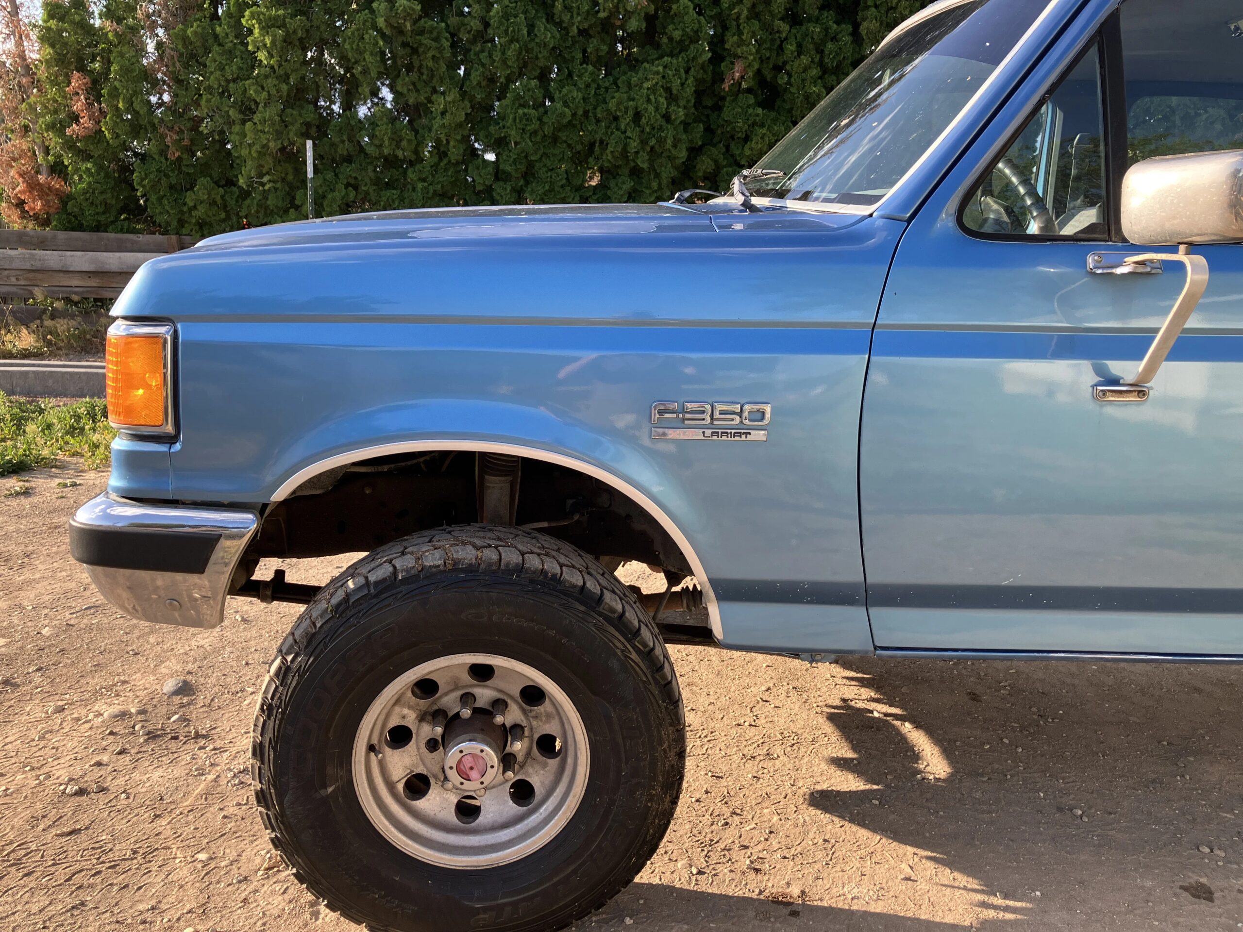 Ford-F350-4x4-crew-cab-1990-Blue-Blue-16