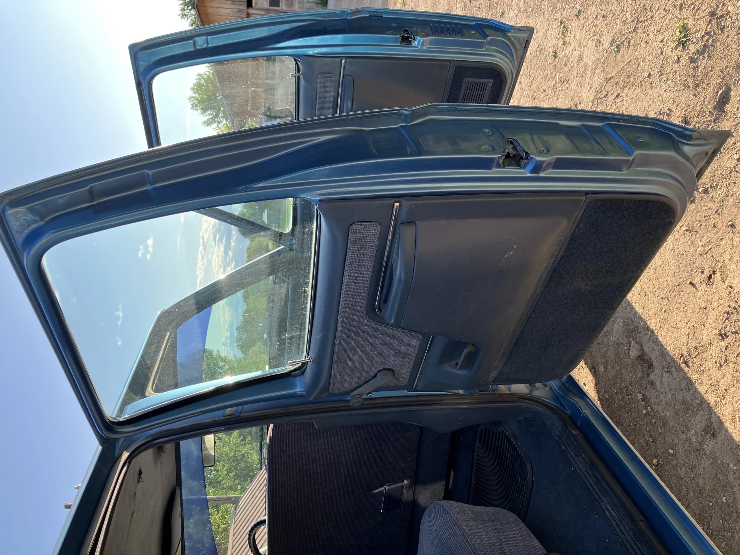 Ford-F350-4x4-crew-cab-1990-Blue-Blue-23