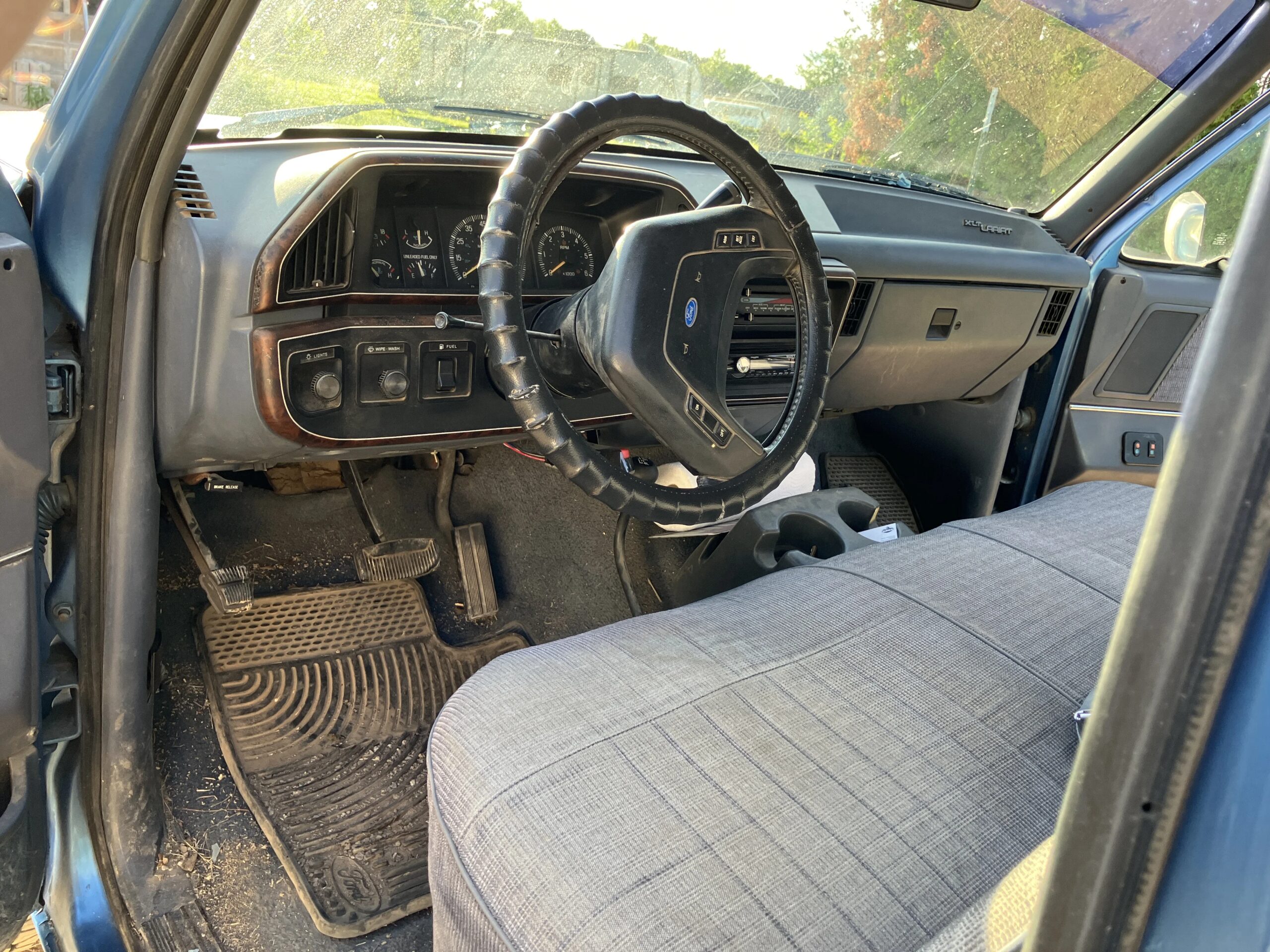 Ford-F350-4x4-crew-cab-1990-Blue-Blue-25