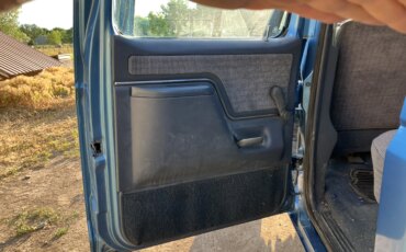 Ford-F350-4x4-crew-cab-1990-Blue-Blue-31