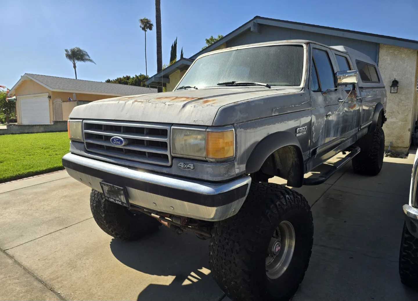 Ford-F350-4x4-crew-cab-1991-Charcoal-Gray-2