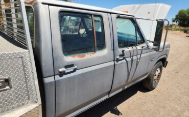 Ford-F350-4x4-supercab-super-duty-1986-Blue-Blue-4