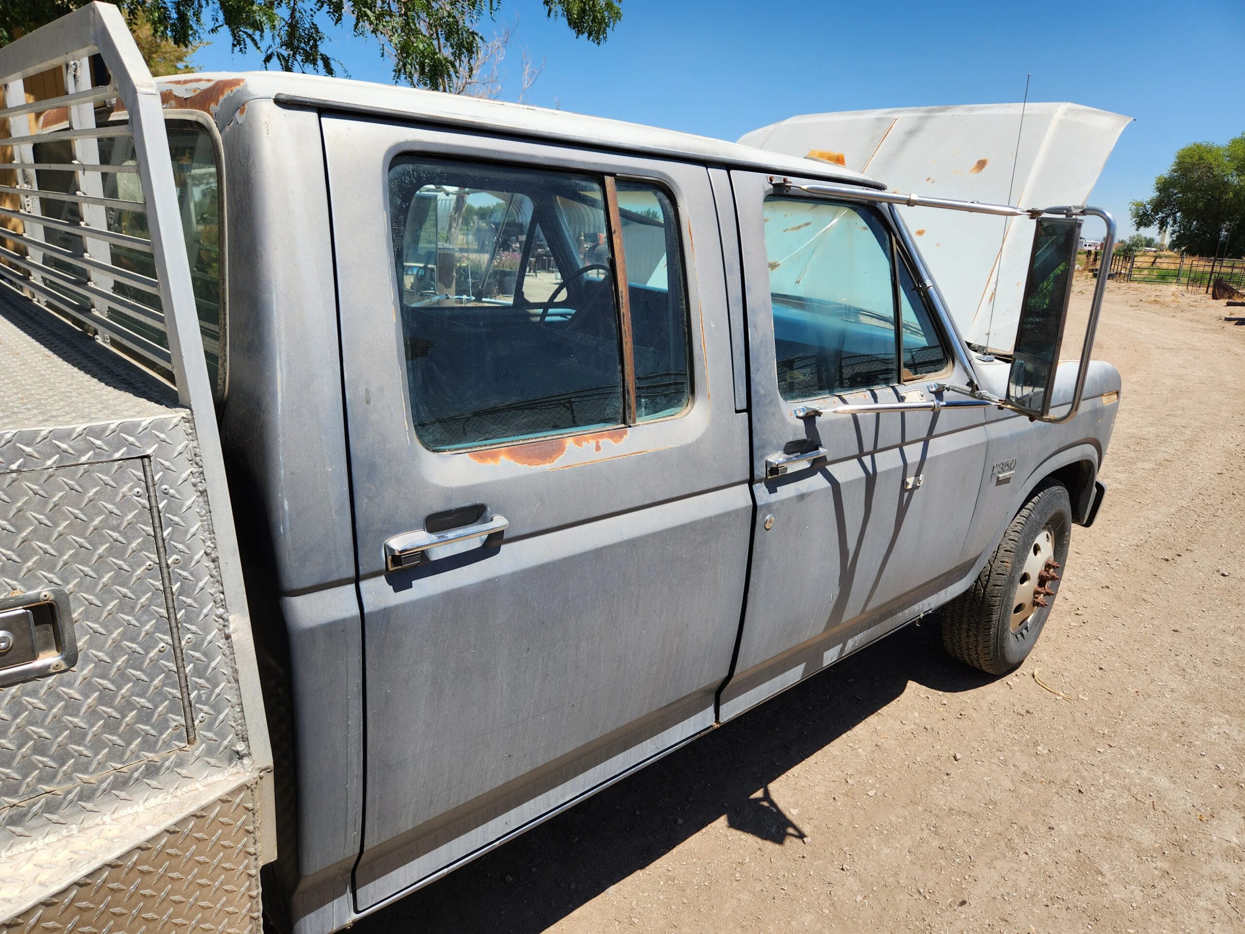 Ford-F350-4x4-supercab-super-duty-1986-Blue-Blue-4