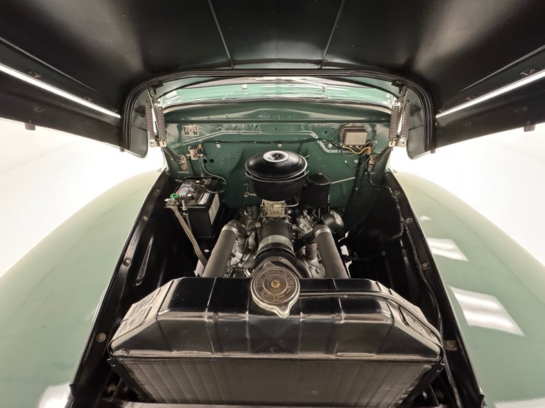 Ford-F4-1950-Glade-Green-Black-24