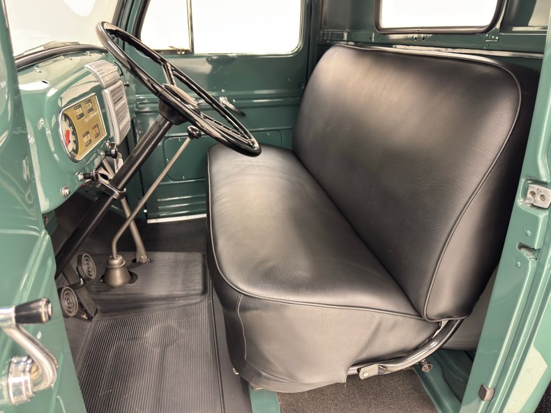 Ford-F4-1950-Glade-Green-Black-29