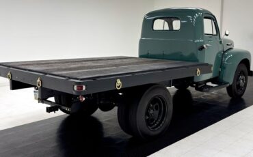 Ford-F4-1950-Glade-Green-Black-3