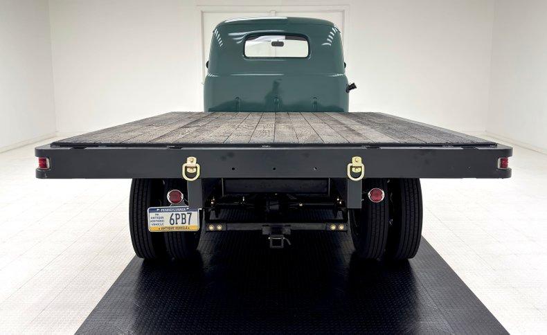Ford-F4-1950-Glade-Green-Black-31