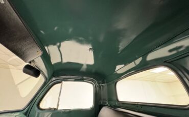 Ford-F4-1950-Glade-Green-Black-43