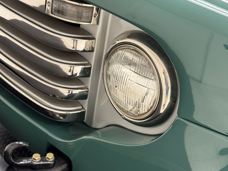 Ford-F4-1950-Glade-Green-Black-9