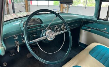 Ford-Fairlane-1955-Sedan-14