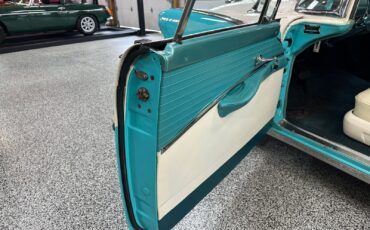 Ford-Fairlane-1955-Sedan-16