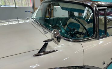 Ford-Fairlane-1955-Sedan-17
