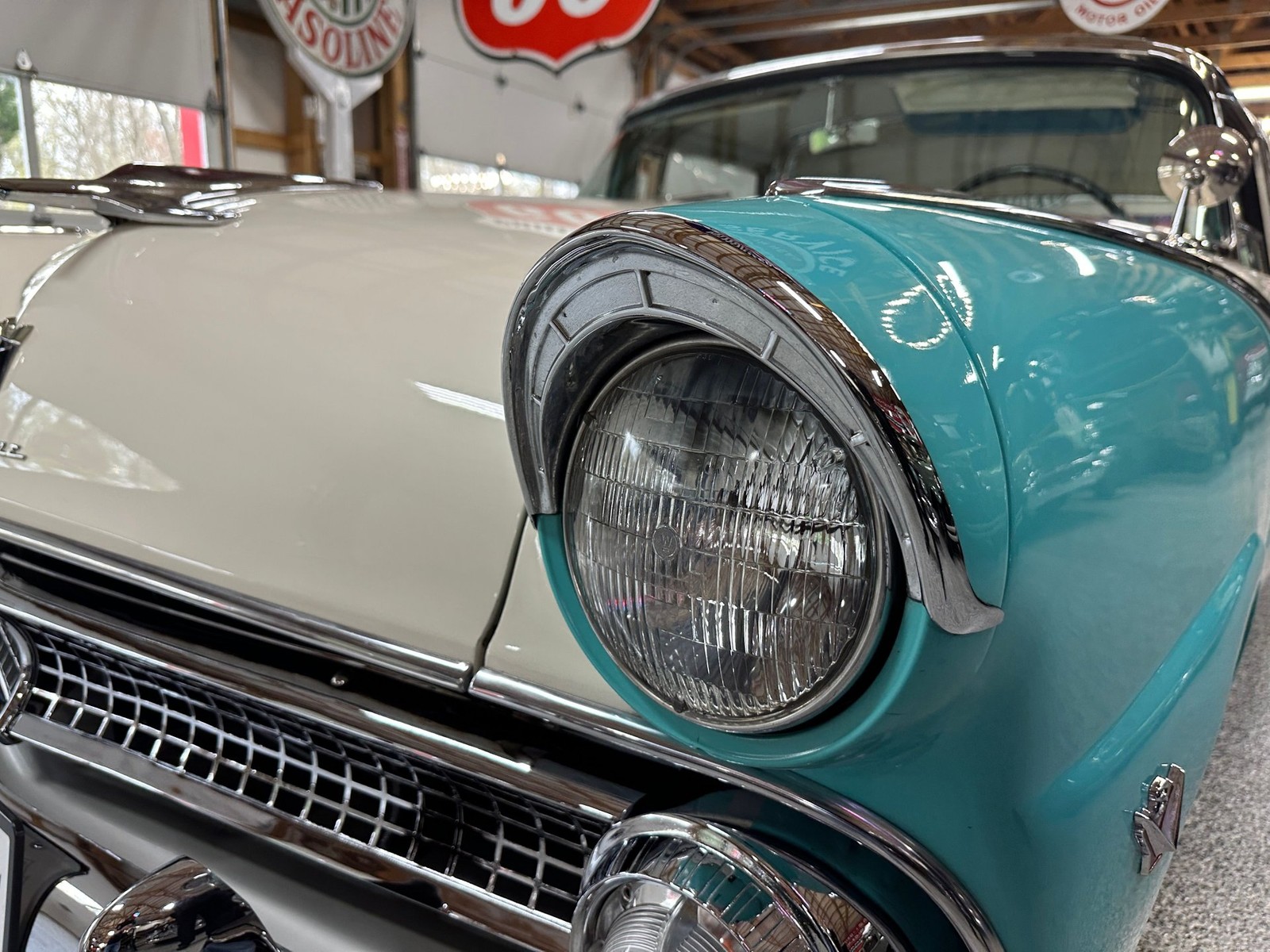 Ford-Fairlane-1955-Sedan-18