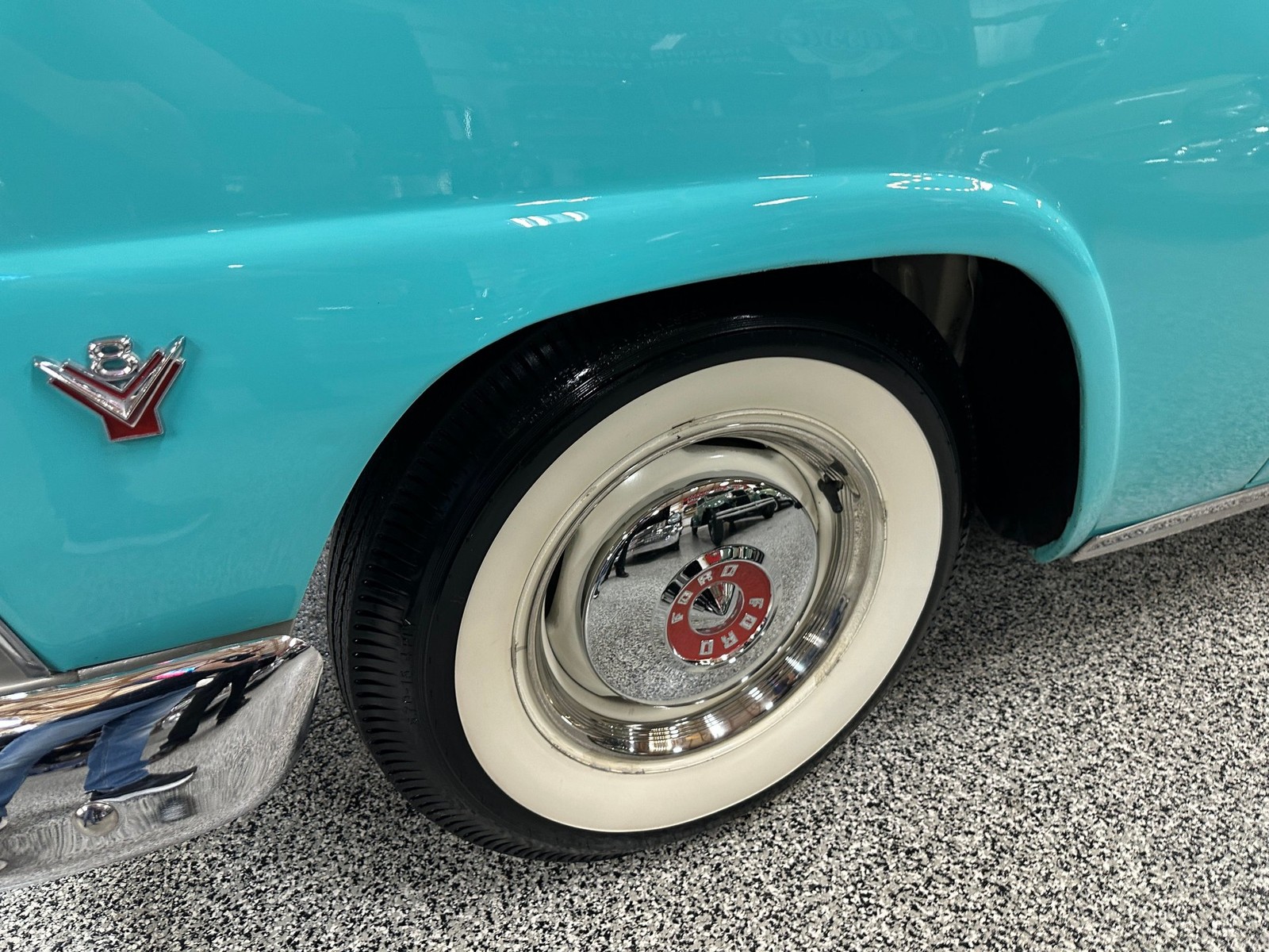 Ford-Fairlane-1955-Sedan-21