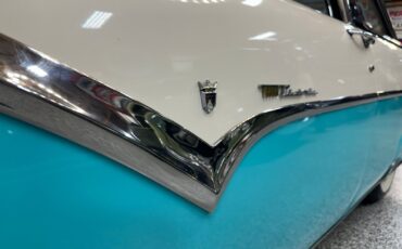 Ford-Fairlane-1955-Sedan-22