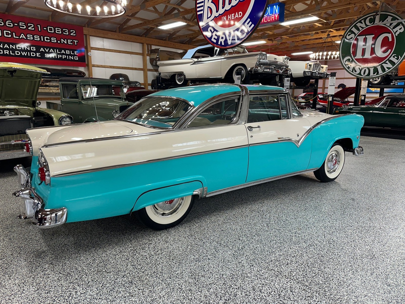 Ford-Fairlane-1955-Sedan-7