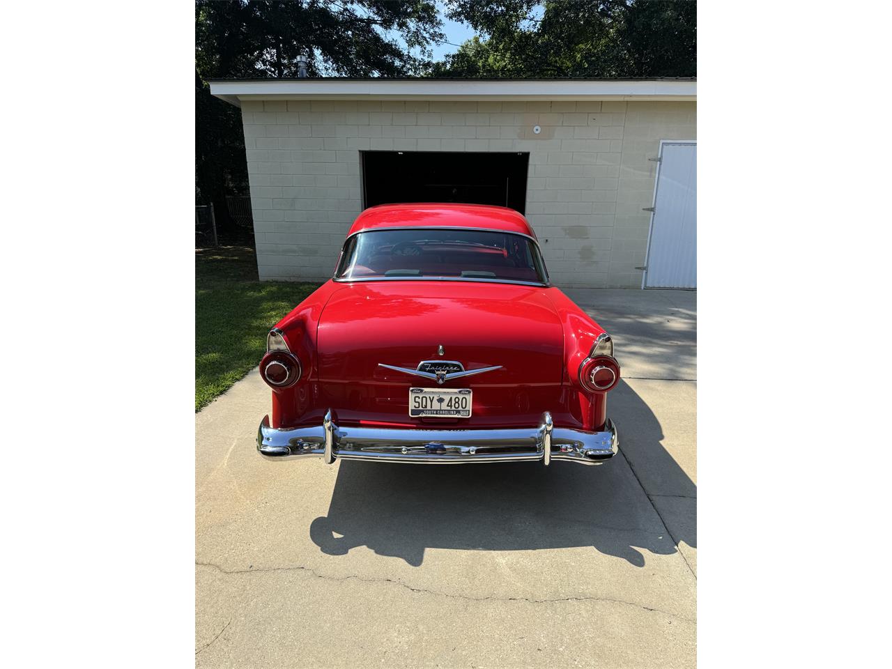 Ford-Fairlane-1956-Red-Red-and-white-10