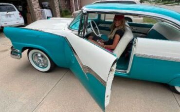 Ford-Fairlane-1956-TurquoiseWhite-TurquoiseWhite-Clot-8