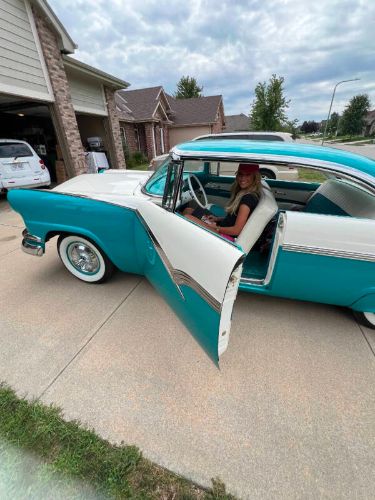 Ford-Fairlane-1956-TurquoiseWhite-TurquoiseWhite-Clot-8