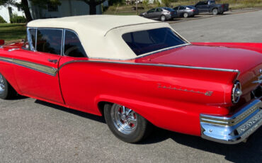 Ford-Fairlane-1957-2