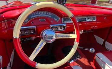 Ford-Fairlane-1957-29