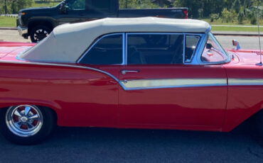 Ford-Fairlane-1957-5