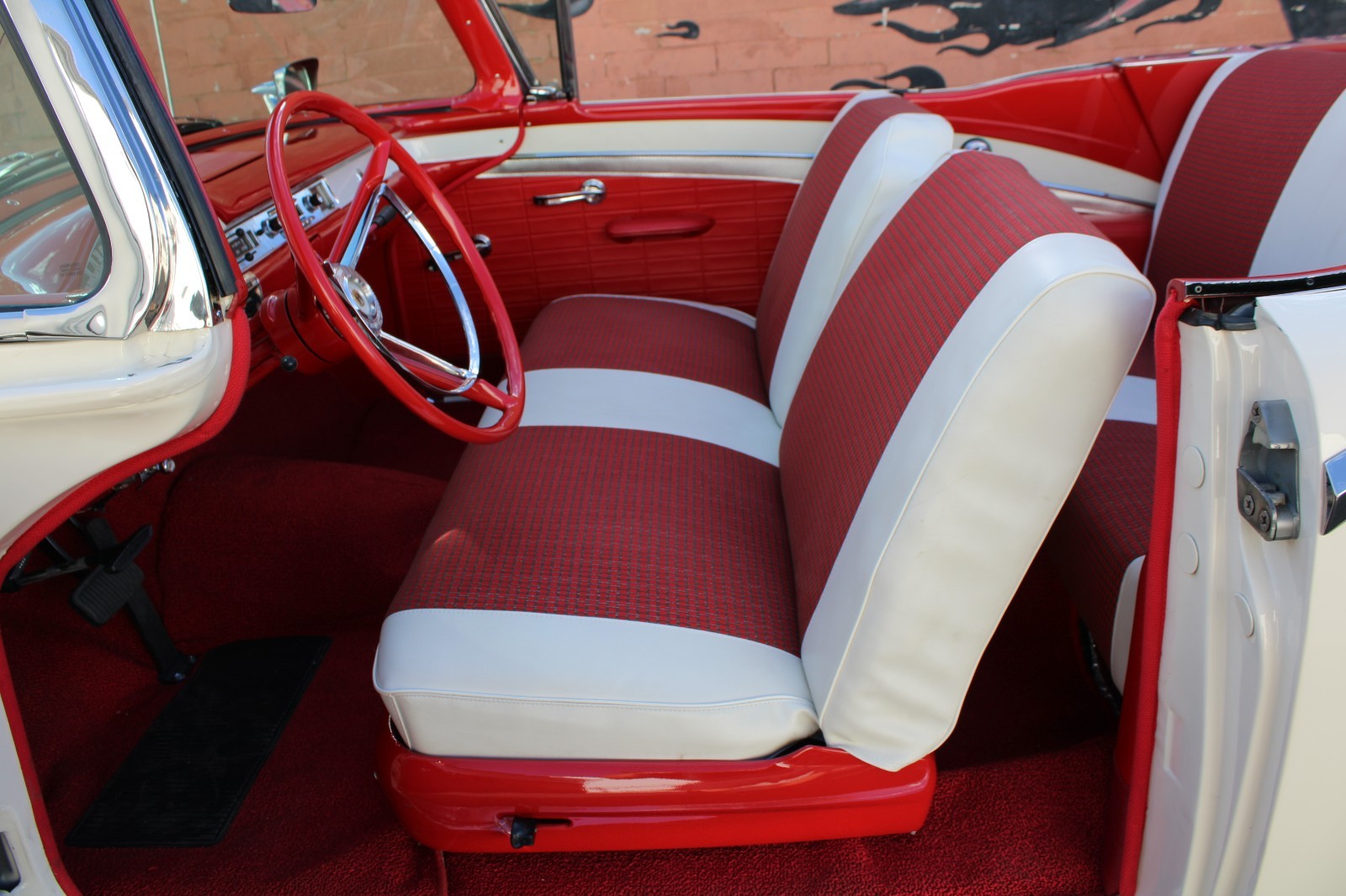 Ford-Fairlane-1957-Convertible-15